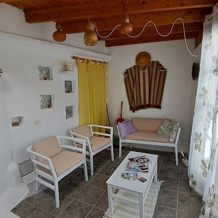 Beautiful 1-Bedroom House 'Oficina' Finca Vistamar Салобре Экстерьер фото